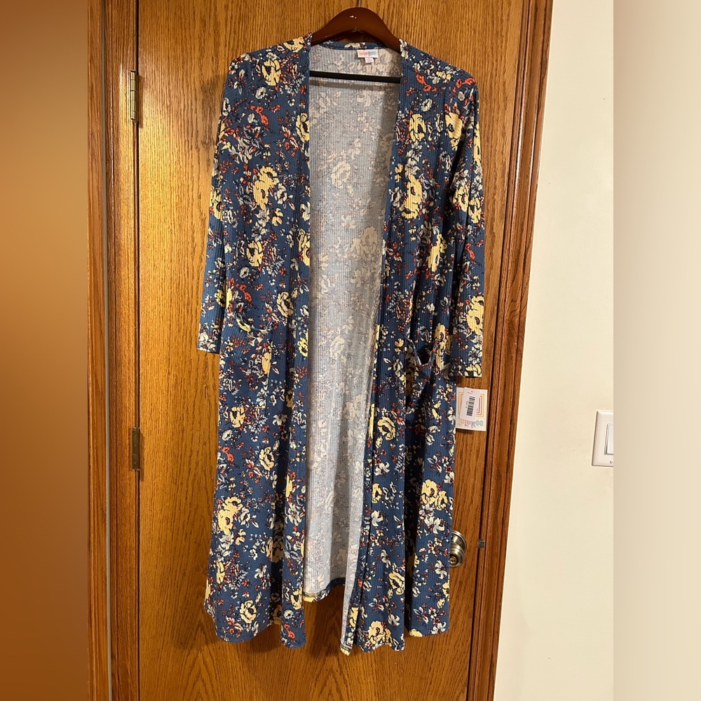 Women’s Medium LuLaRoe Sarah Duster Cardigan